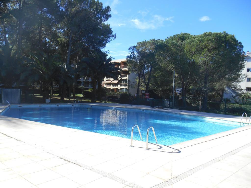 Apartmán 3 Rivieres - Parc Riviera C 6 Mandelieu Exteriér fotografie