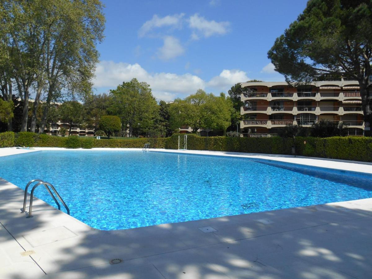Apartmán 3 Rivieres - Parc Riviera C 6 Mandelieu Exteriér fotografie